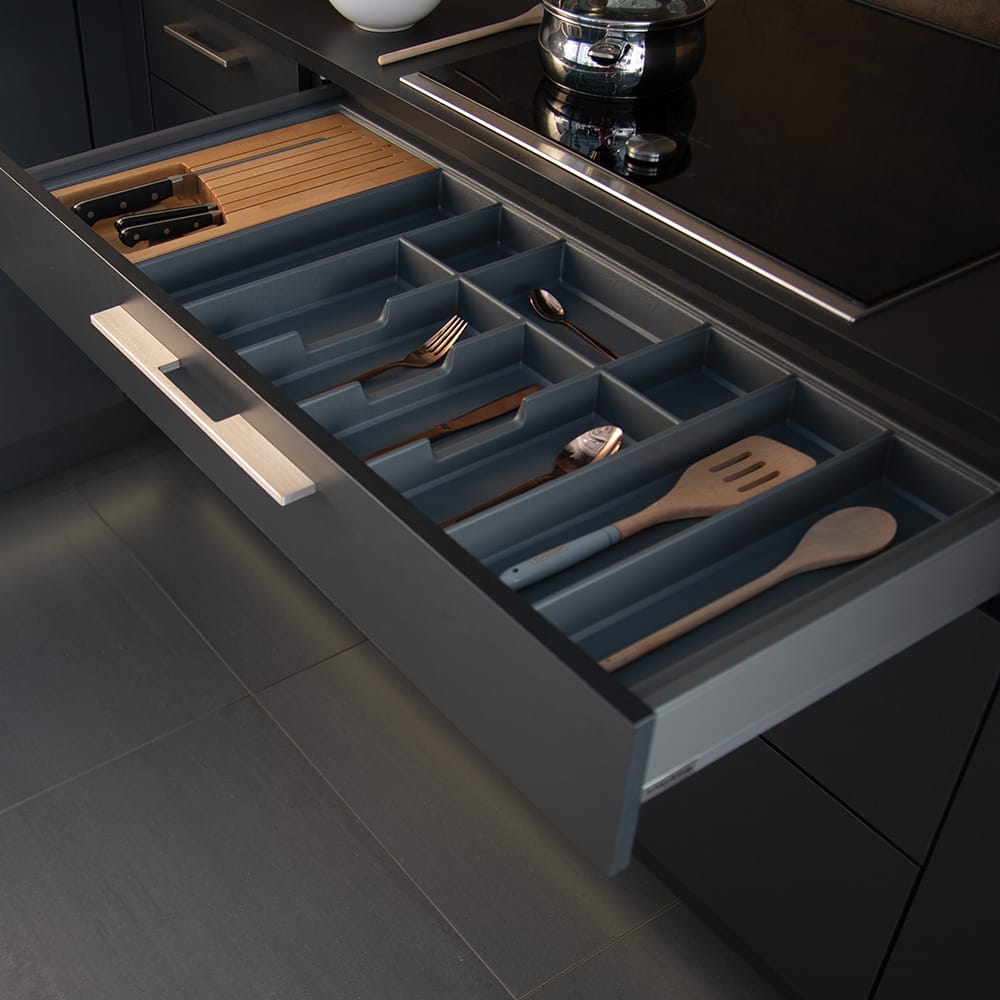 Vogue 450 Series Cutlery Tray - Image 2