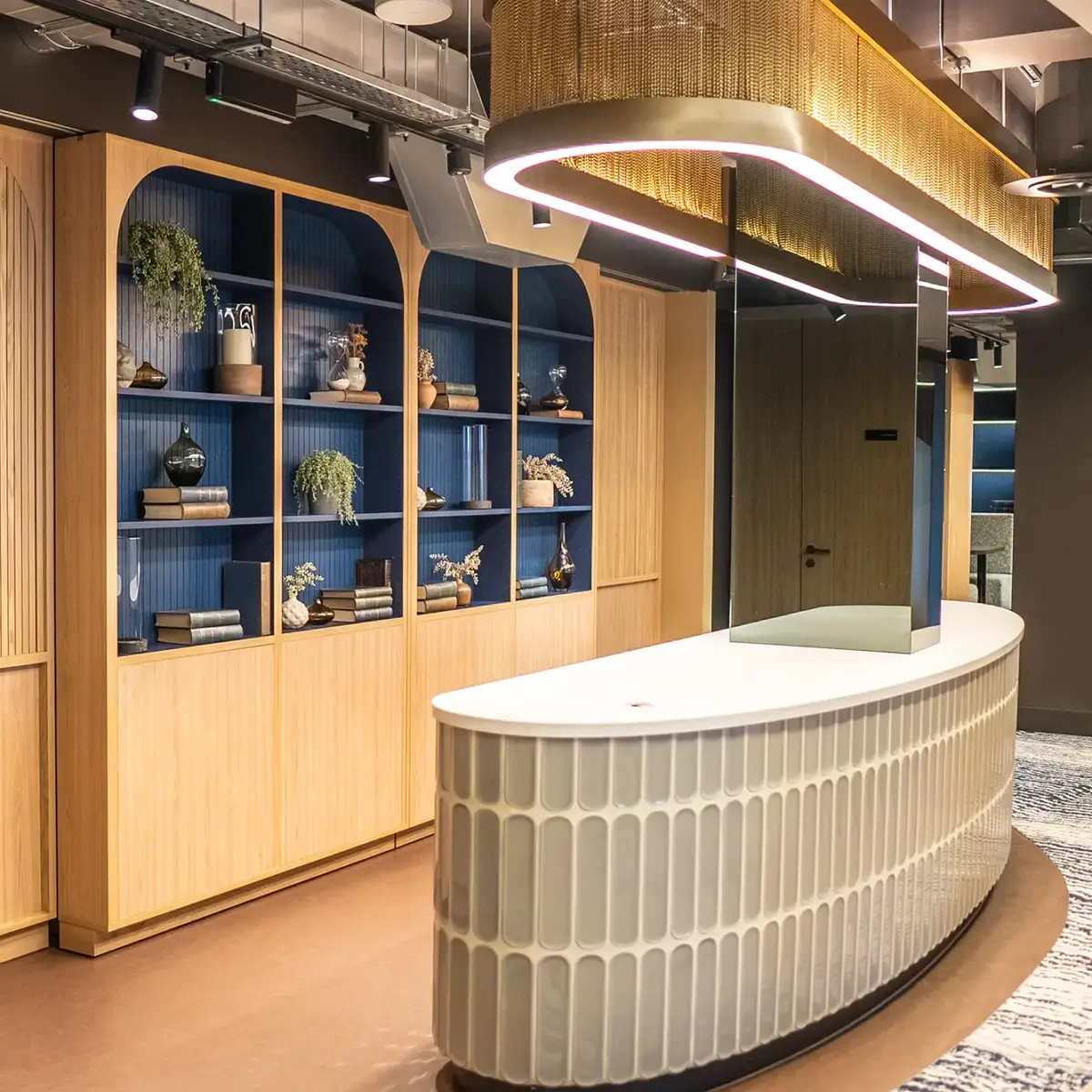 A Hidden Bar Behind the Books: The TommaSlide 300 in Action image